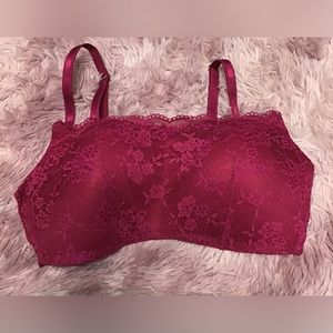 Victoria Secret Lined No Wire Bra